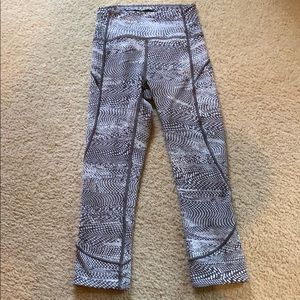Lululemon crop leggings